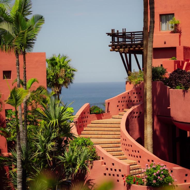 Family terraces and cafés for calm evenings in Zurich